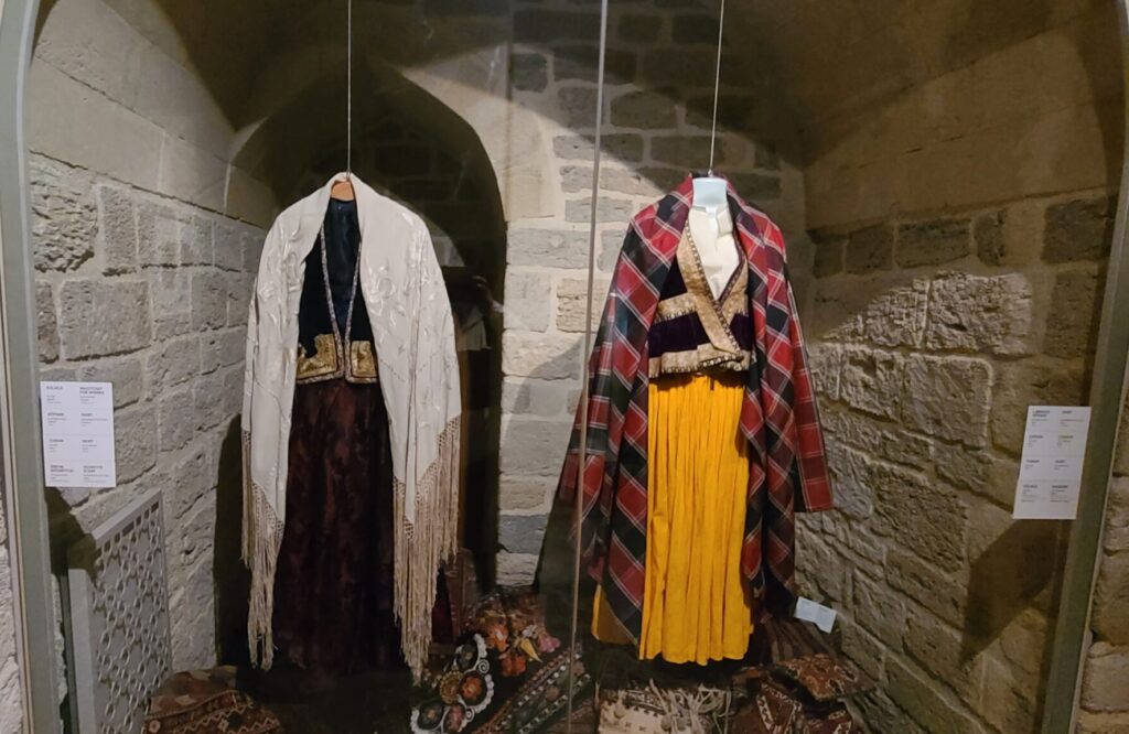 Traditional Women's Clothing