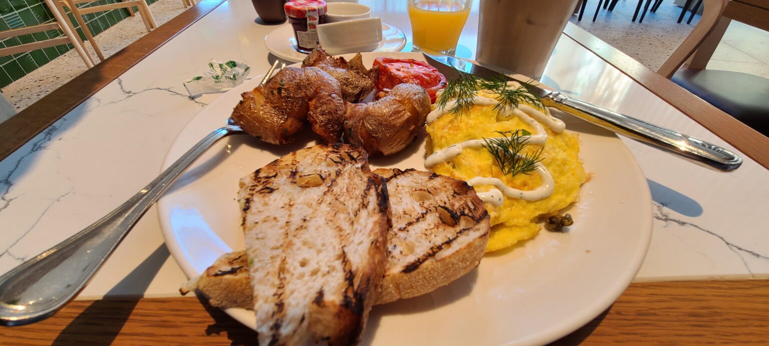 Hilton Honors Diamond vs. Marriott Bonvoy Platinum Elite Status