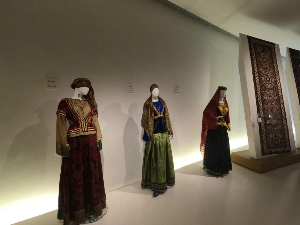 Azerbaijan Traditional Clothes