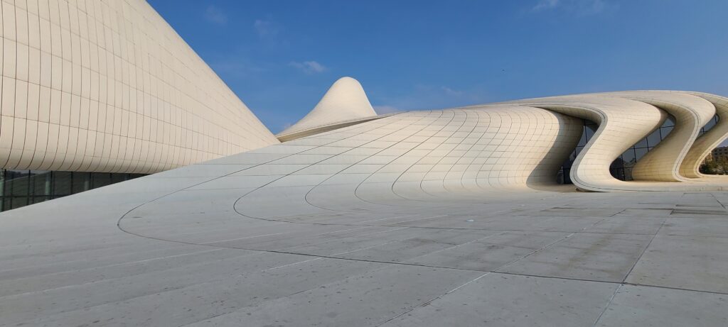 Heydar Aliyev Center Curves