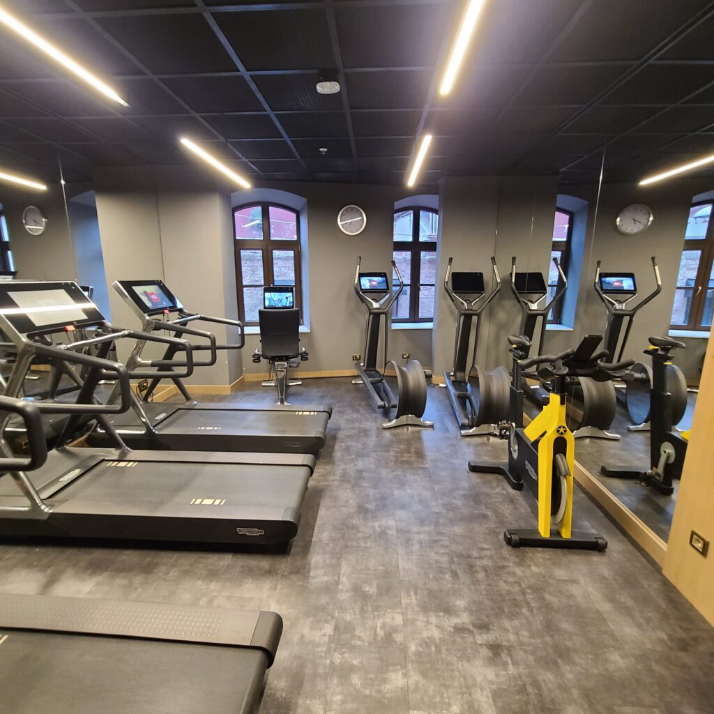 JW Marriott Istanbul Bosphorus Gym Cardio Section