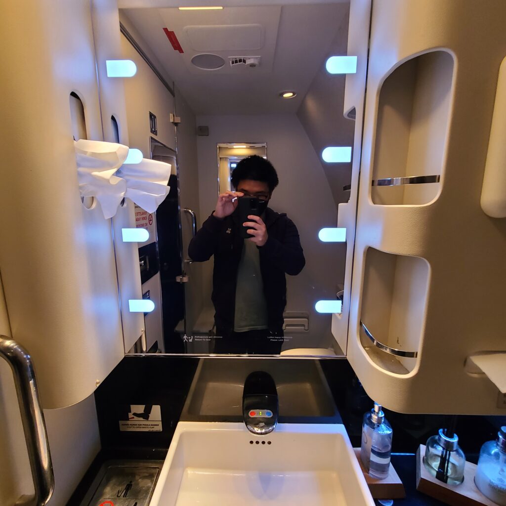 Turkish Airlines Business Class Lavatory Sink & Mirror
