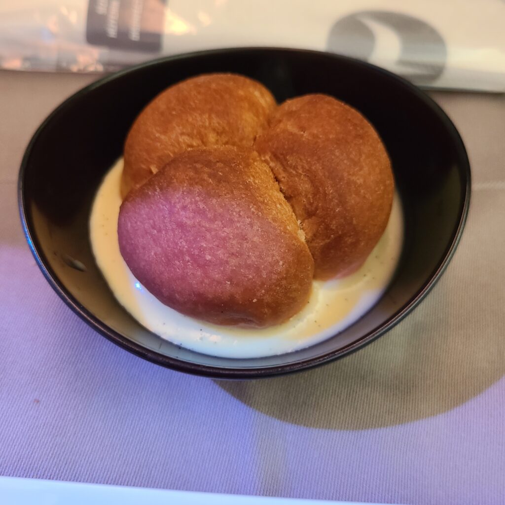 Turkish Airlines Business Class 787 Brioche with Vanilla Sauce