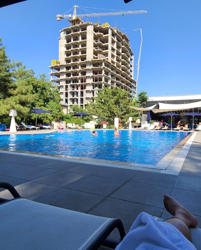 Hyatt Regency Bishkek Pool