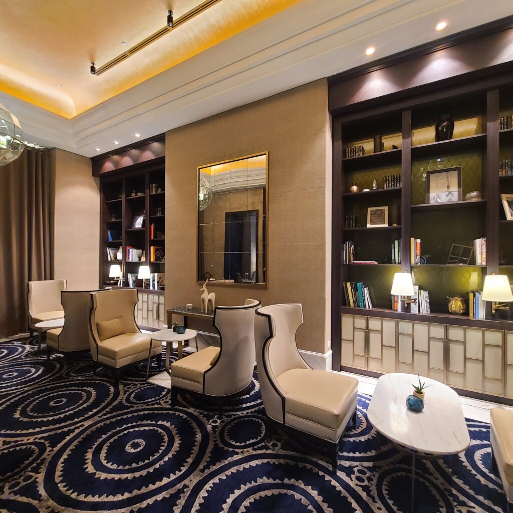 St. Regis Astana- St. Regis Bar Indoor Lounge