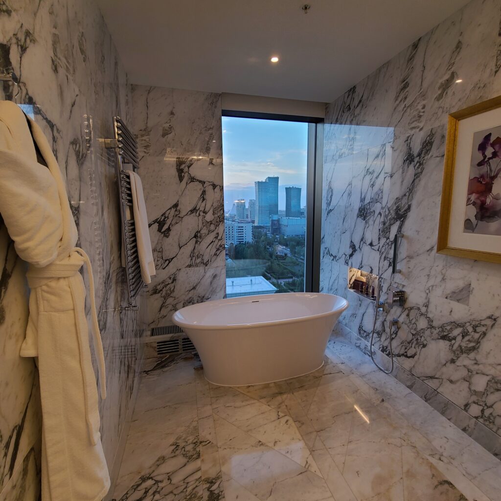 The Ritz-Carlton, Astana Carlton Suite Bathtub