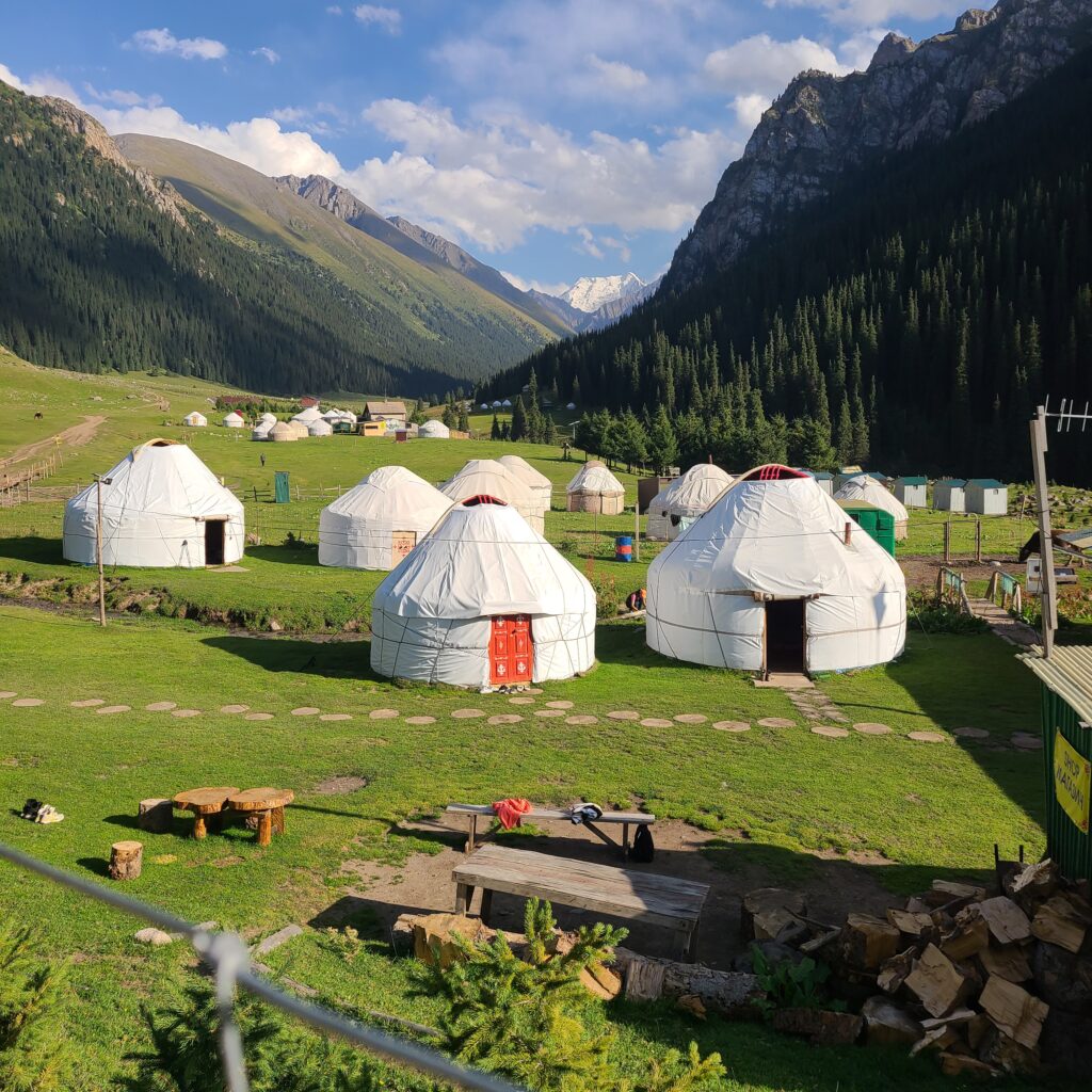 Yurt Camps in Altyn-Arashan