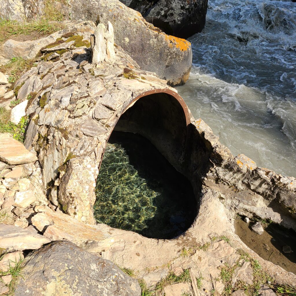 Altyn Arashan Natural Hot Springs