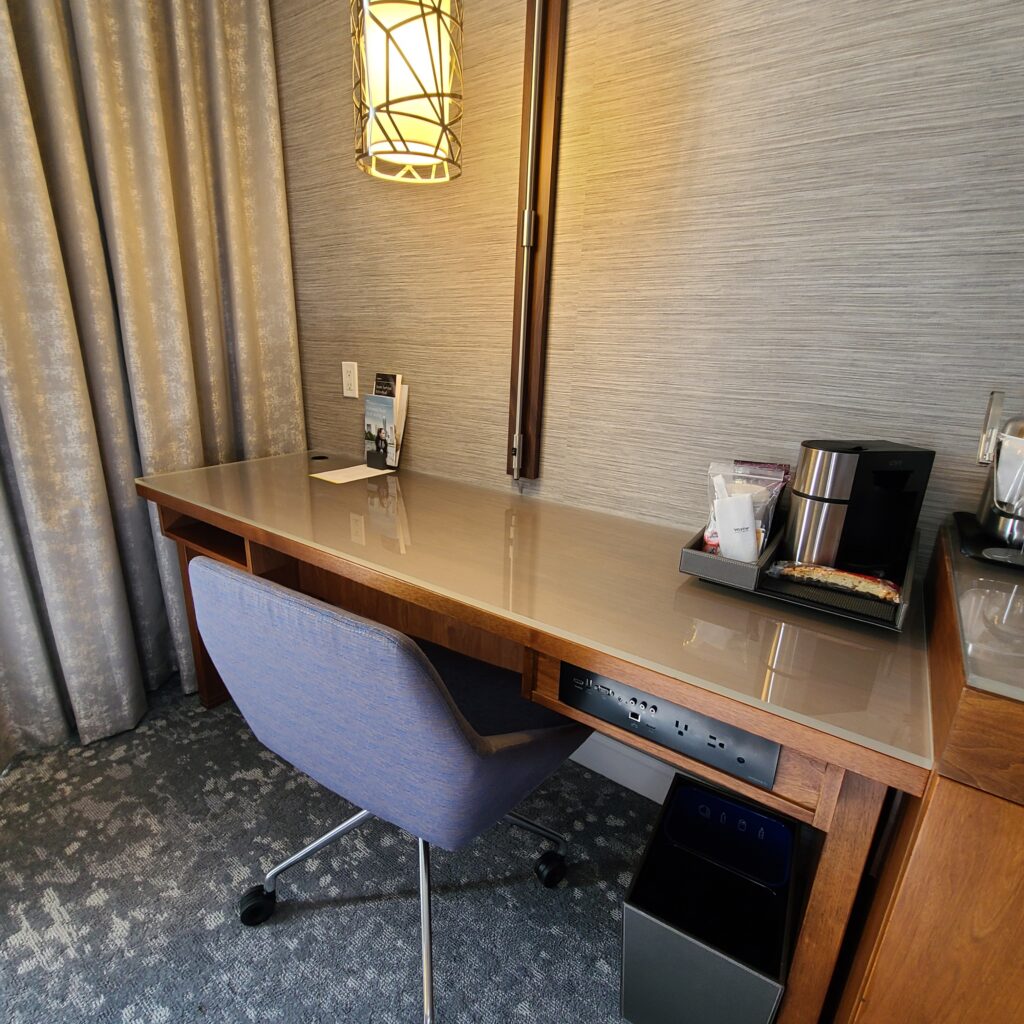 The Westin Palo Alto Corner Guest Room Desk