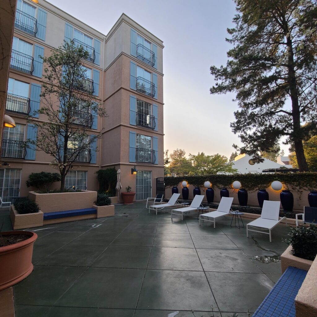 The Westin Palo Alto Outdoor Terrace