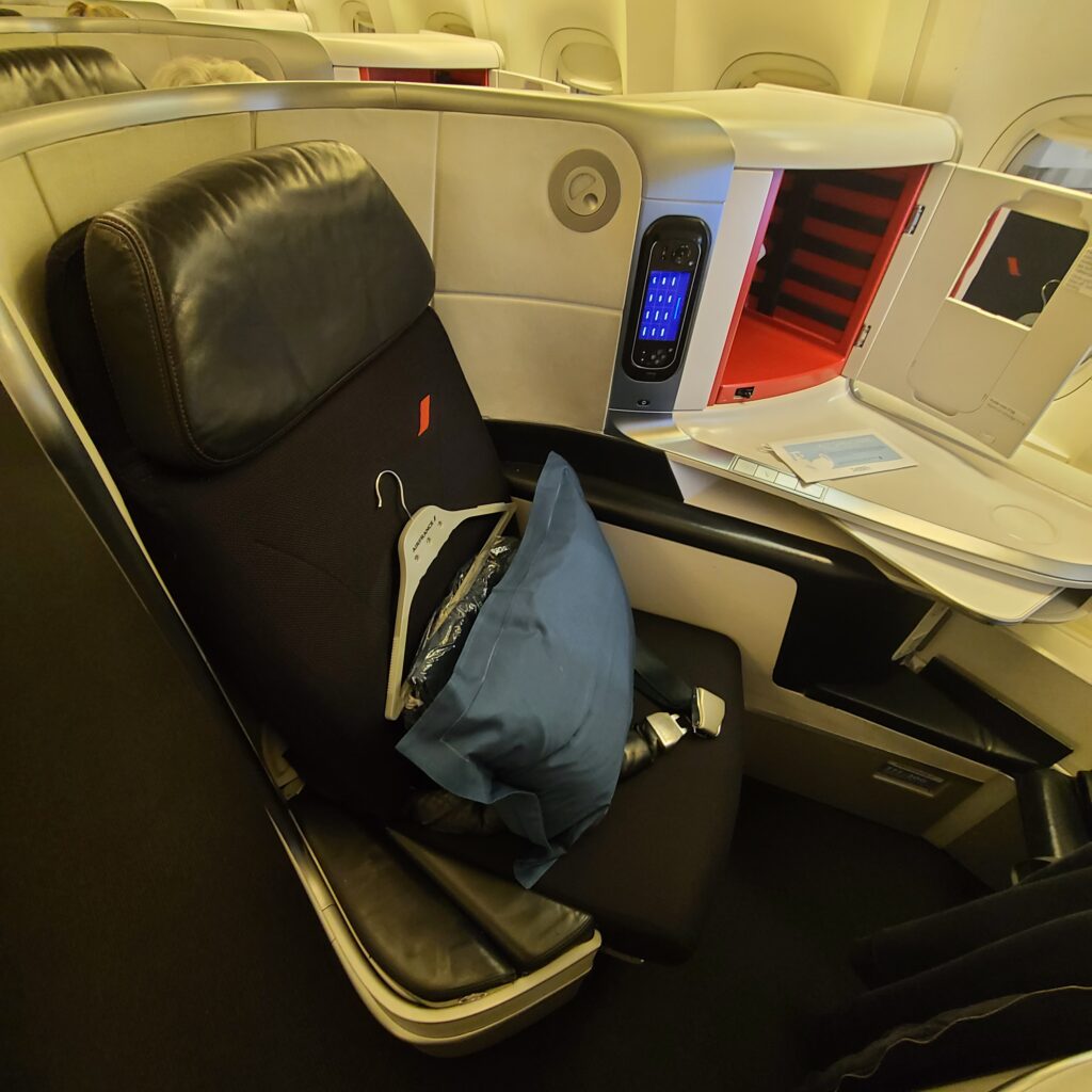 Air France Business Class Boeing 777-300ER Seat