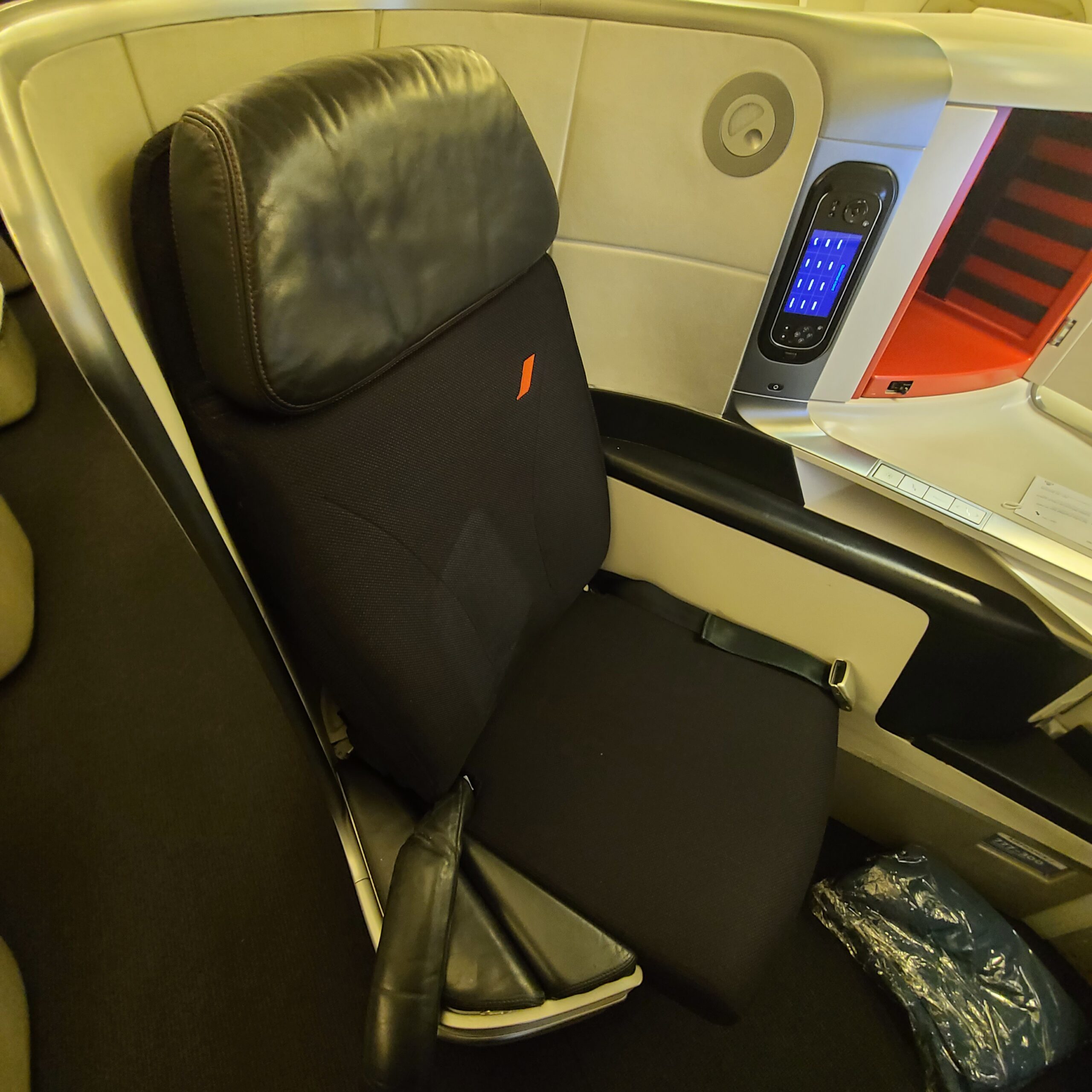 Air France Boeing 777-300ER Business Class Seat