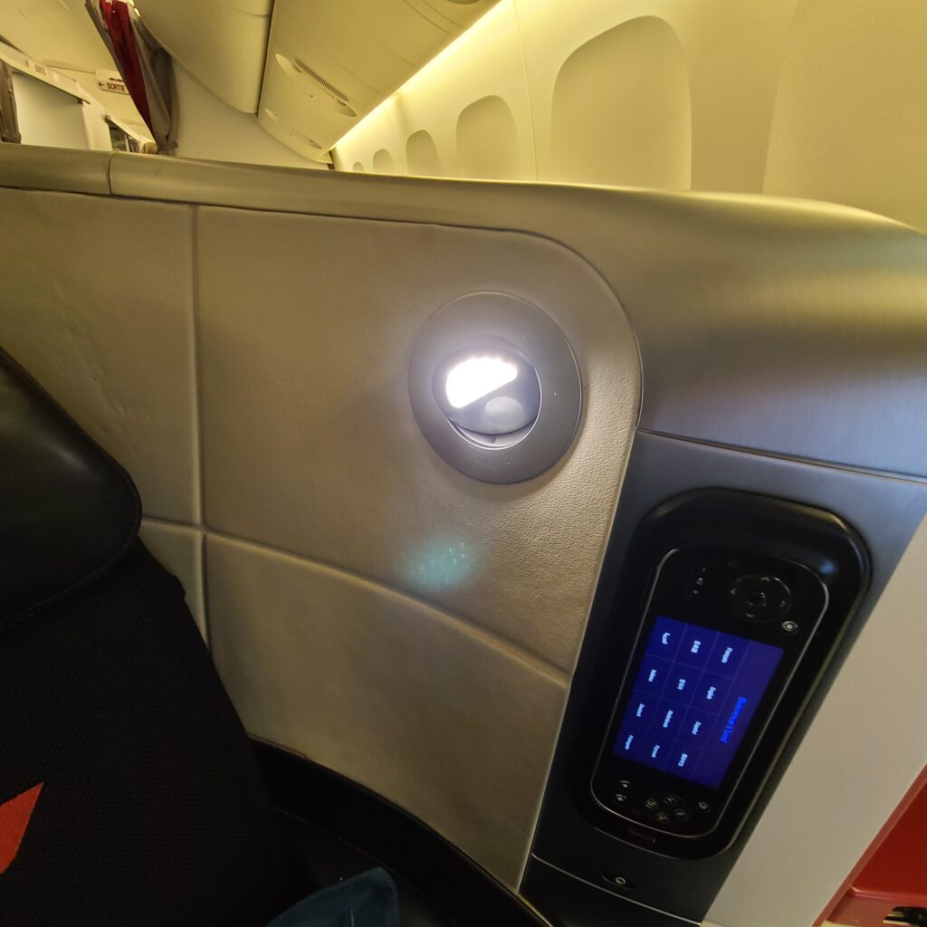Air France Business Class Boeing 777-300ER Reading Light & Remote