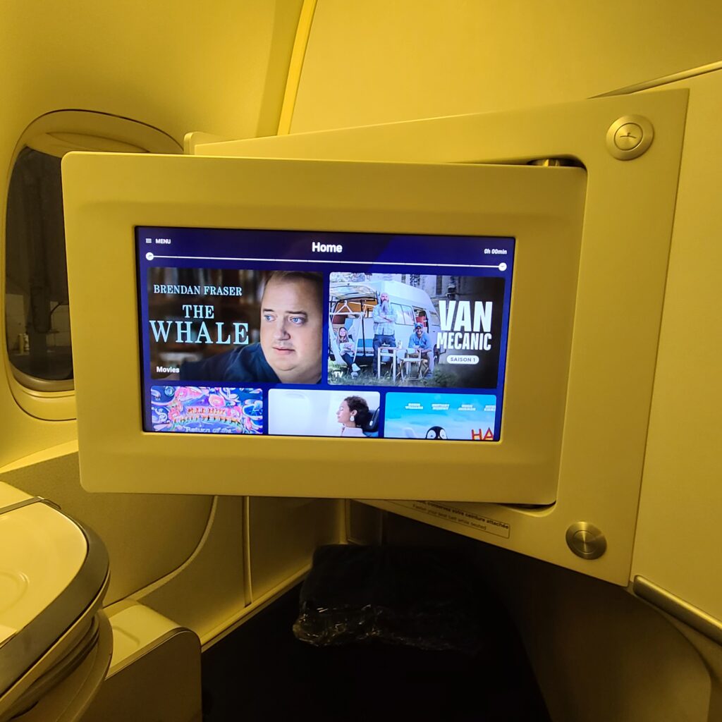 Air France Business Class Boeing 777-300ER Entertainment Screen