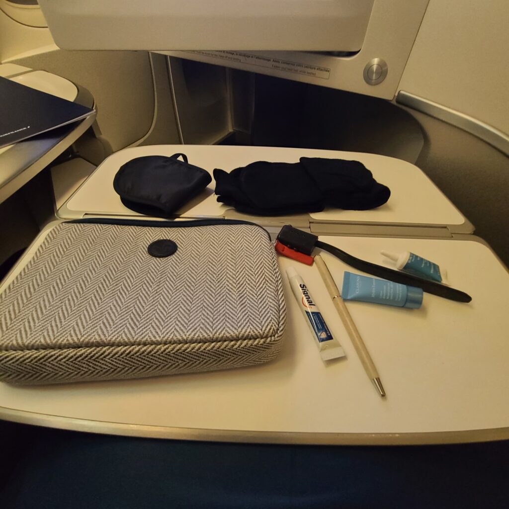 Air France Old Business Class Boeing 777-300ER Amenity Kit
