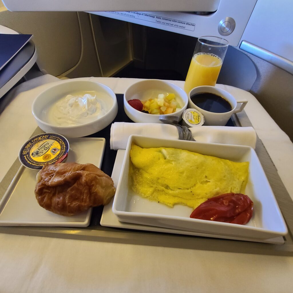 Air France Old Business Class Boeing 777-300ER Breakfast Omelet