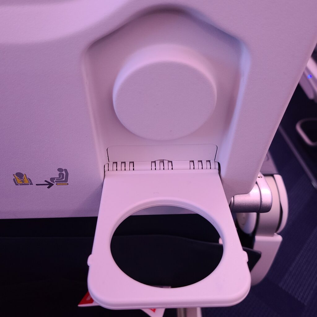 Air France Airbus A220-300 Cup Holder