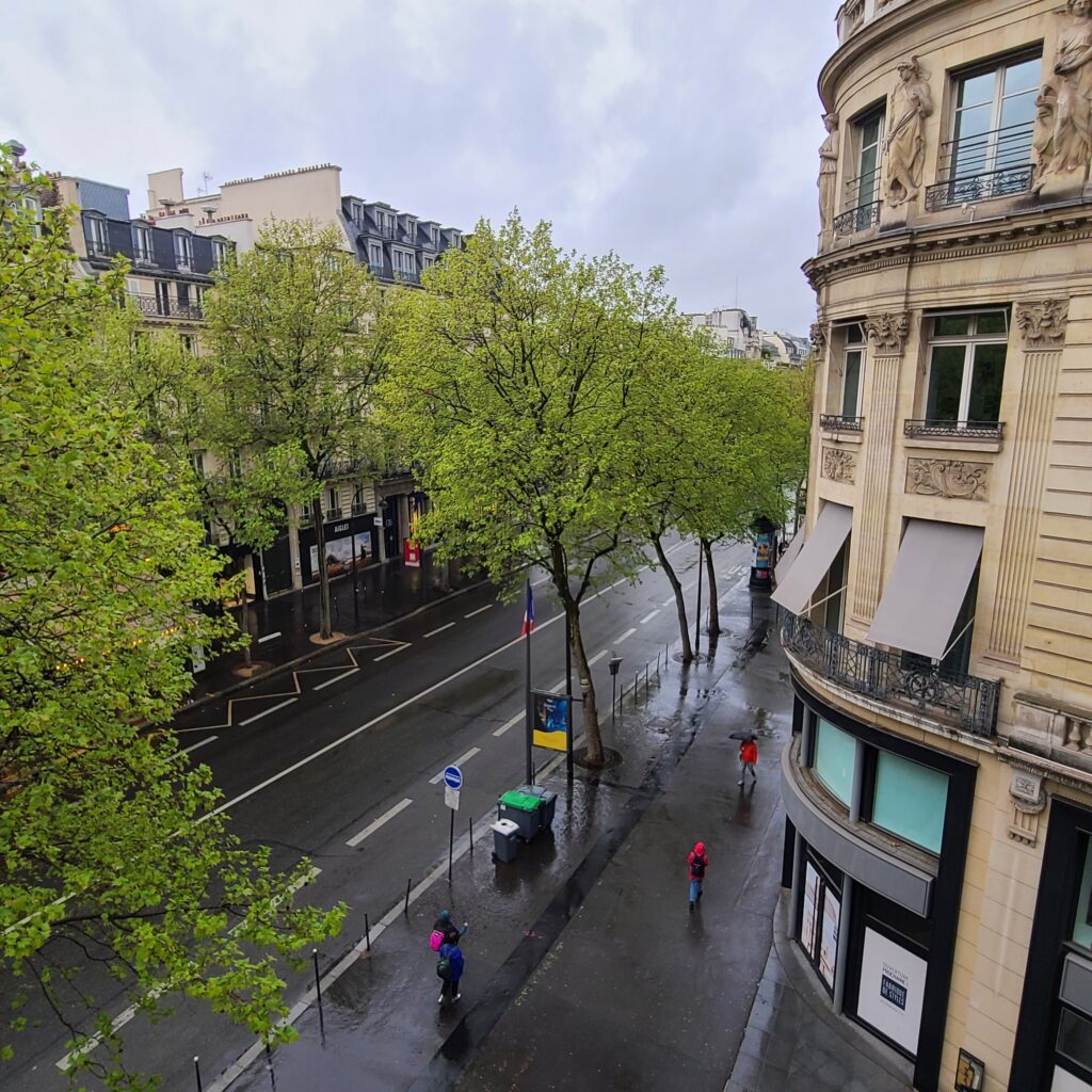 Hotel Indigo Paris Opera Junior Suite Boulevard des Italiens View