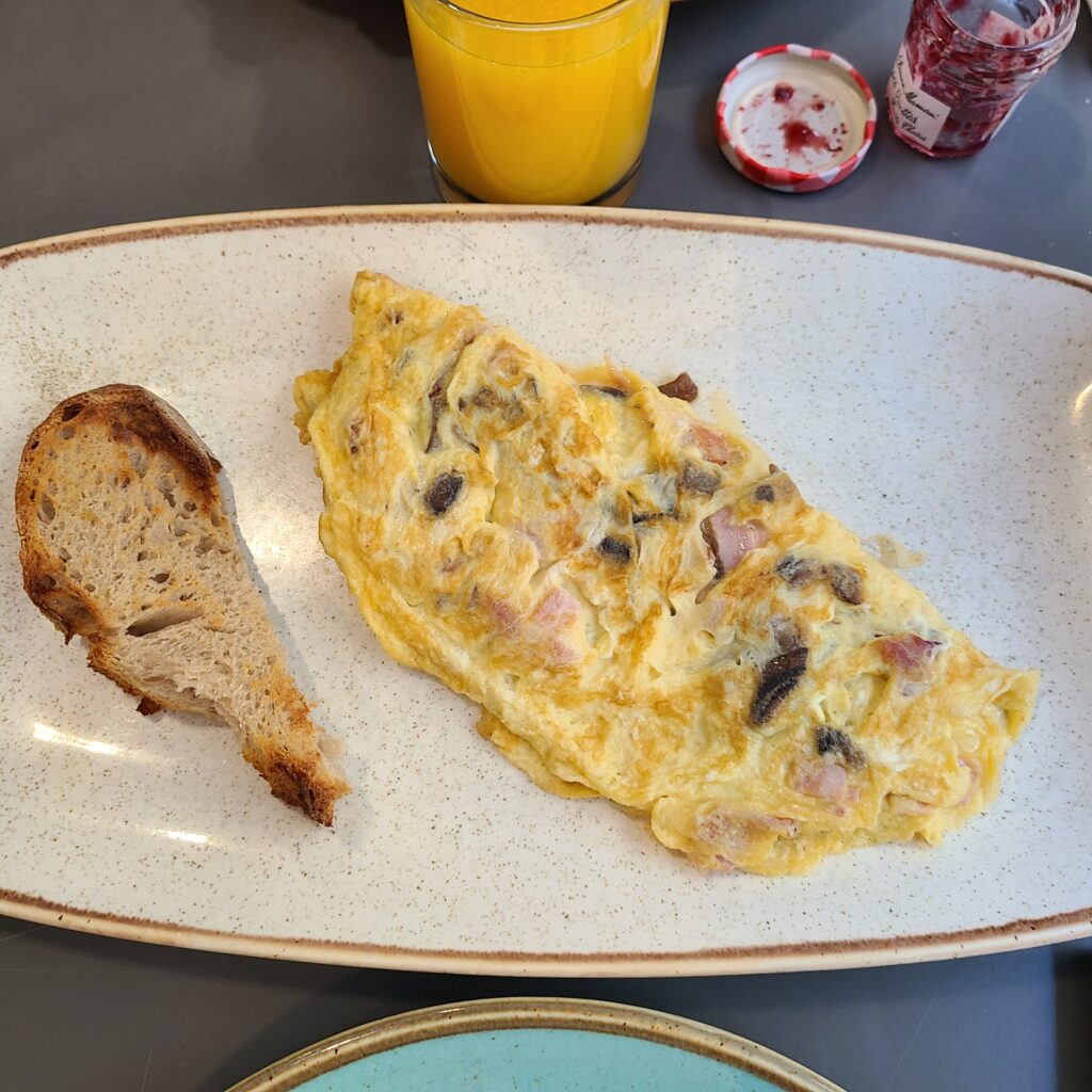 Hotel Indigo Paris Opera Breakfast Omelette