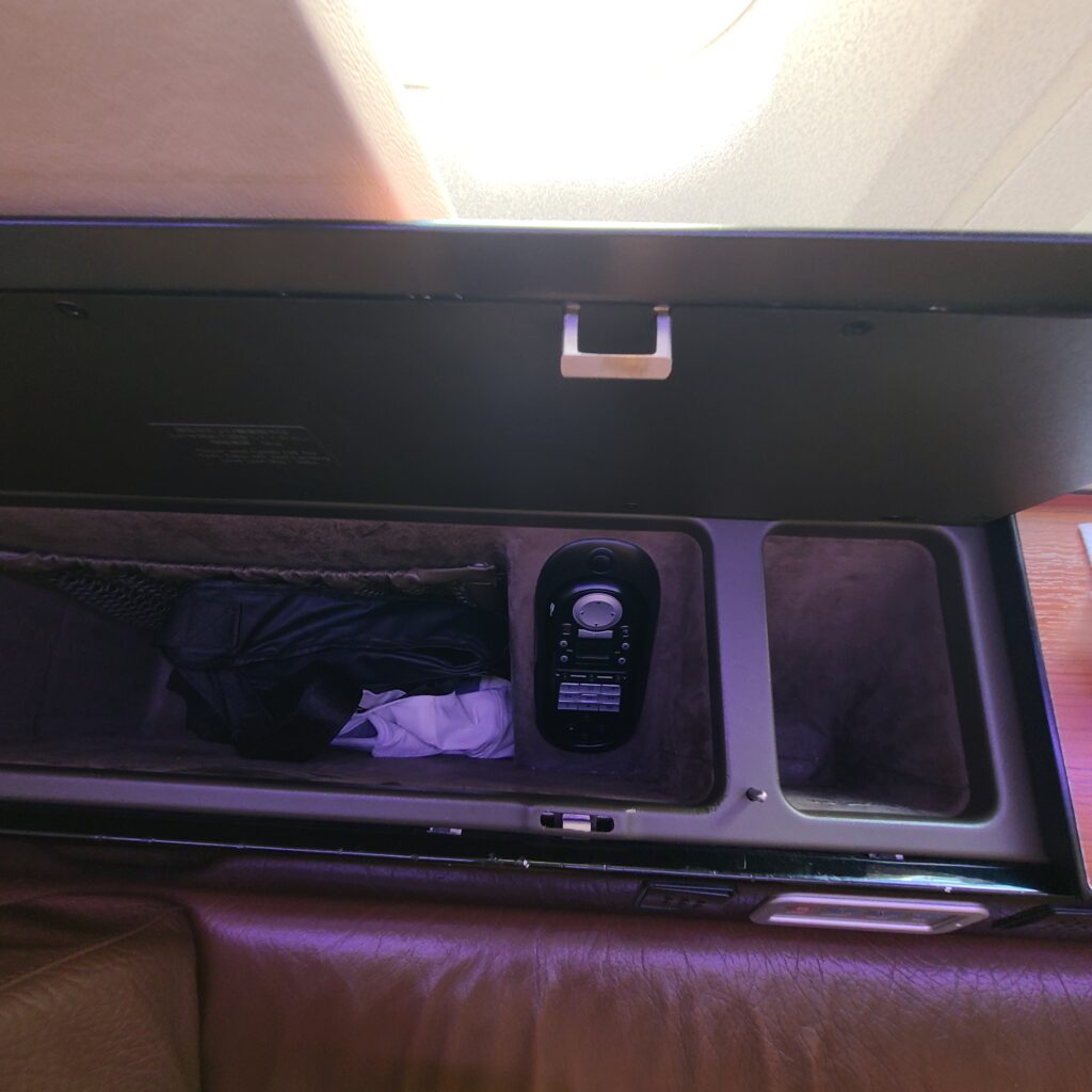 JAL Boeing 777-300ER First Class Seat Storage