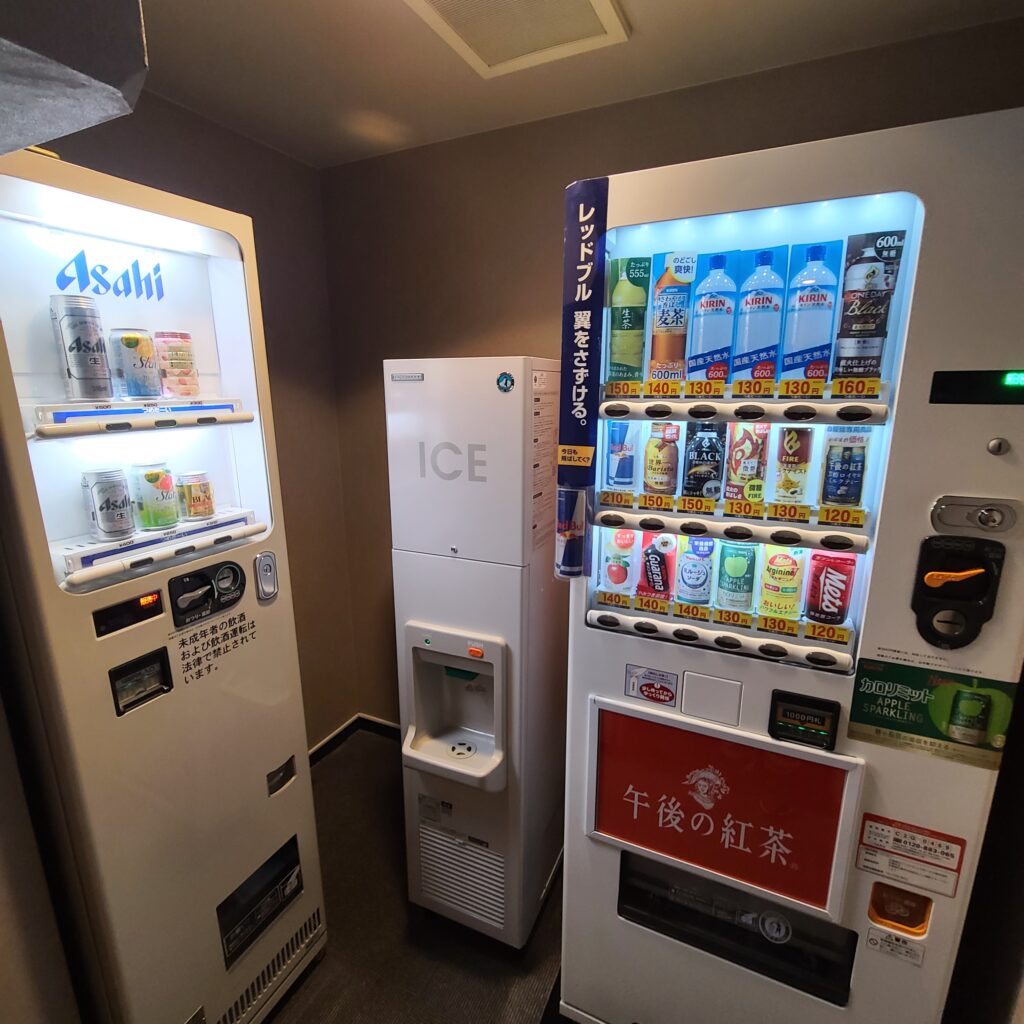 ANA Holiday Inn Sapporo Susukino Vending Machines