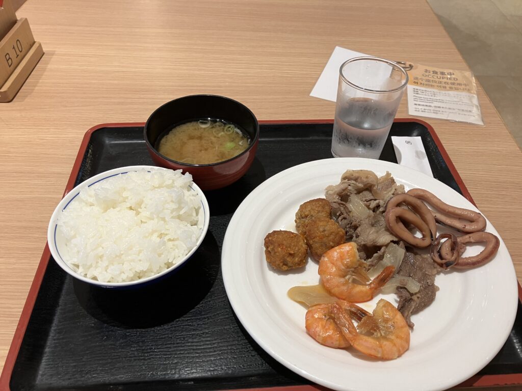 Dai-ichi Takimotokan Breakfast