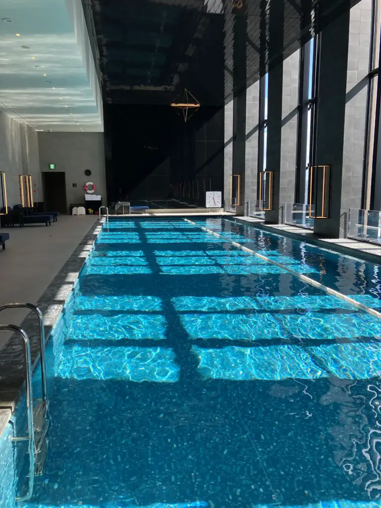 Conrad Osaka Swimming Pool