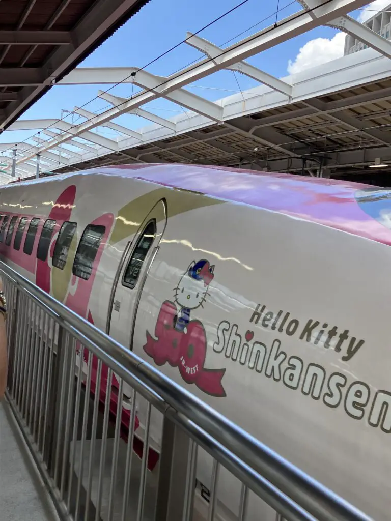 Hello Kitty Shinkansen Outside Decals