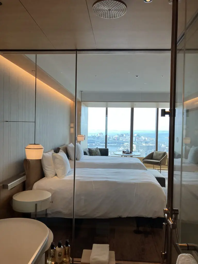 Ritz-Carlton Fukuoka Deluxe Room Shower Room