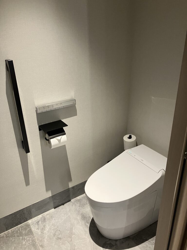 Mesm Tokyo Toilet Room