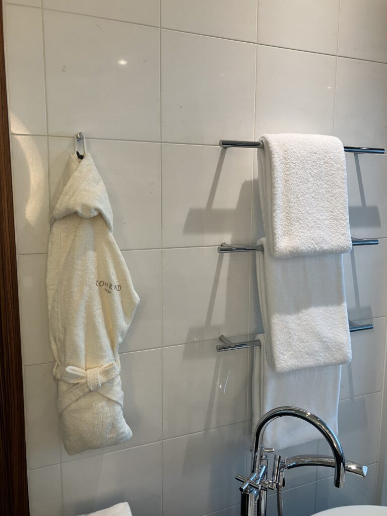 Conrad Tokyo Towels & Bathrobe
