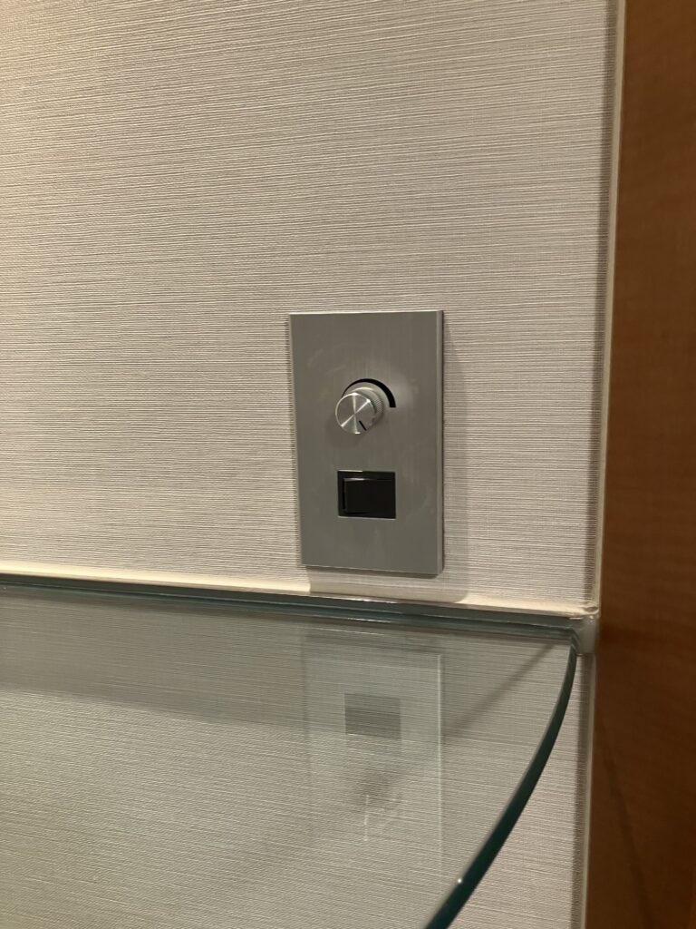 Ritz-Carlton Tokyo Deluxe Room Bathroom Light Controls