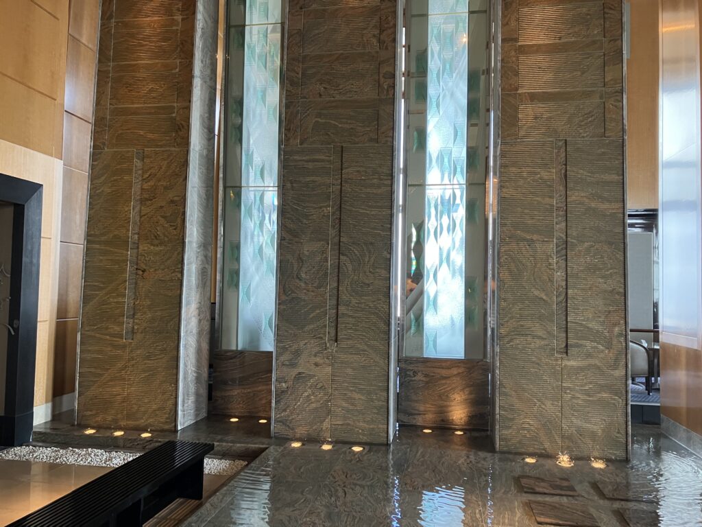 Ritz-Carlton Tokyo The Lobby Lounge Waterfalls