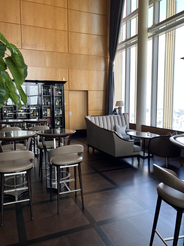 Ritz-Carlton Tokyo Bar Seats