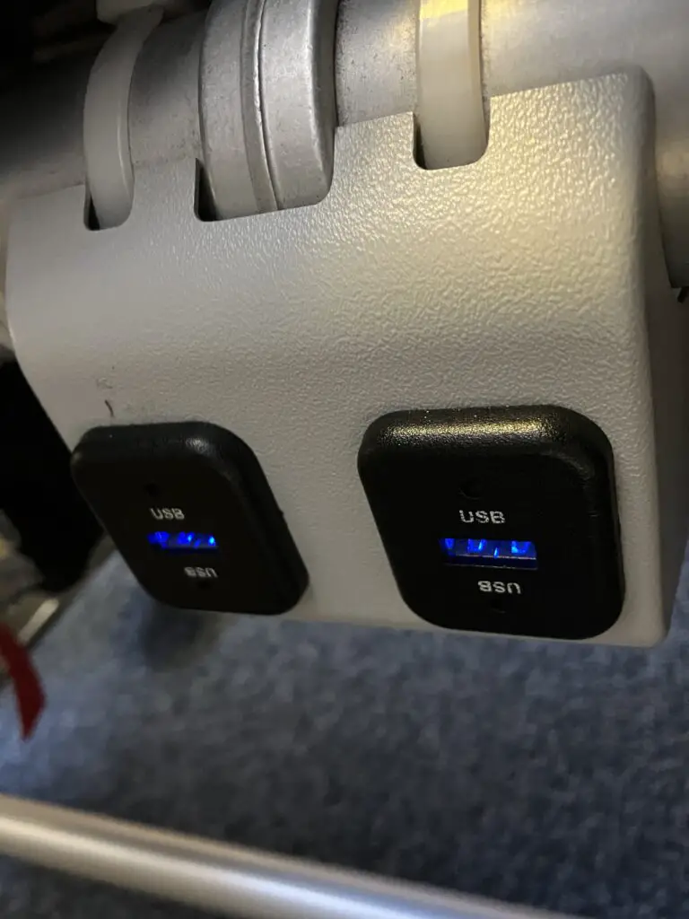 ANA Boeing 767-300 Economy Class Seat USB Charge