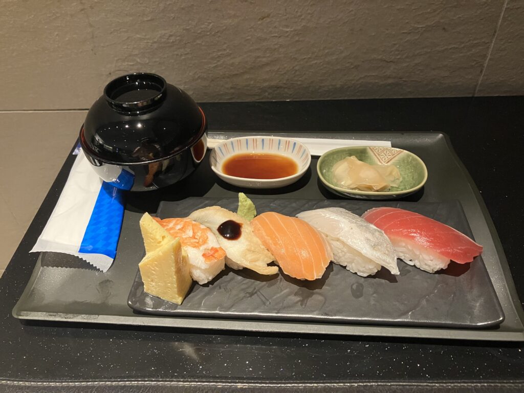 ANA Suite Lounge HND Sushi