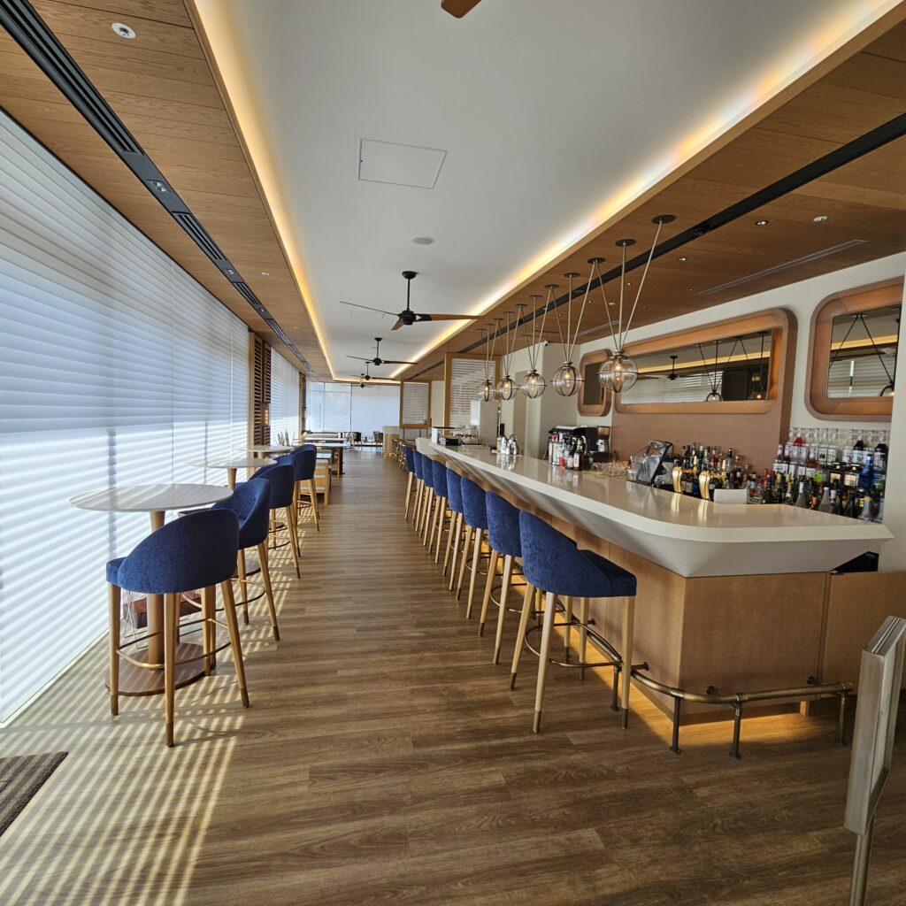 InterContinental Yokohama Pier 8 Larboard Restaurant