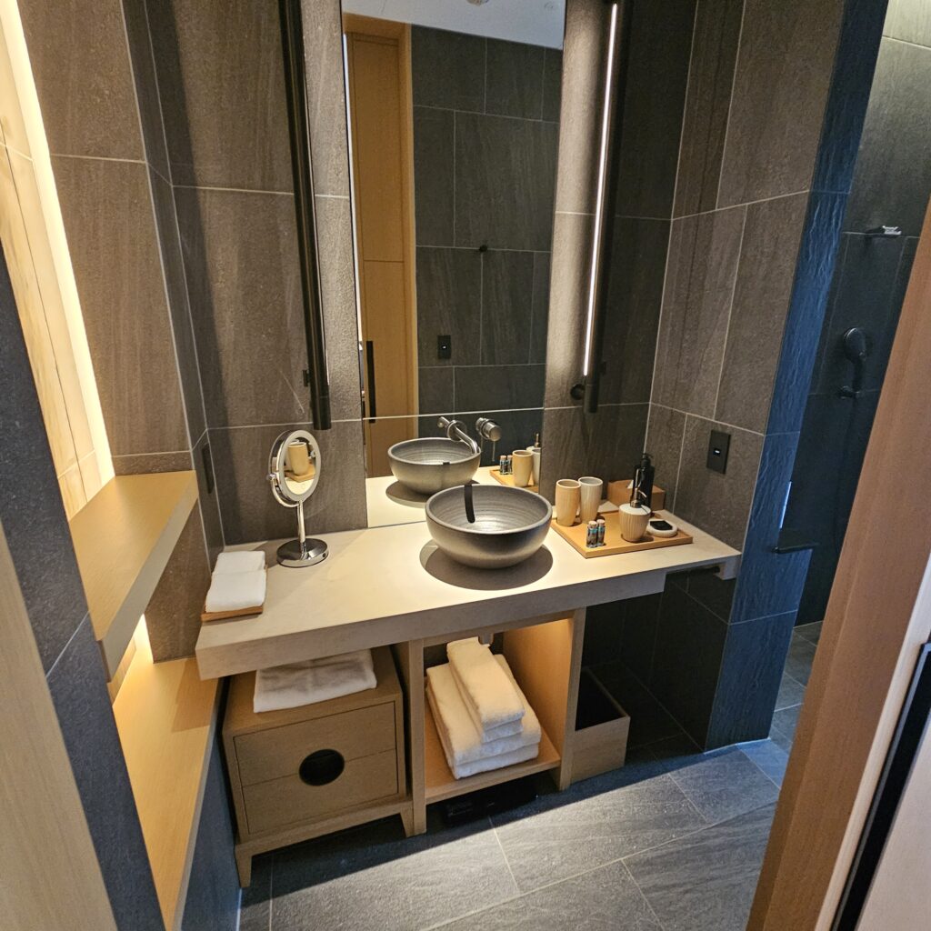 Roku Kyoto Bathroom Sink