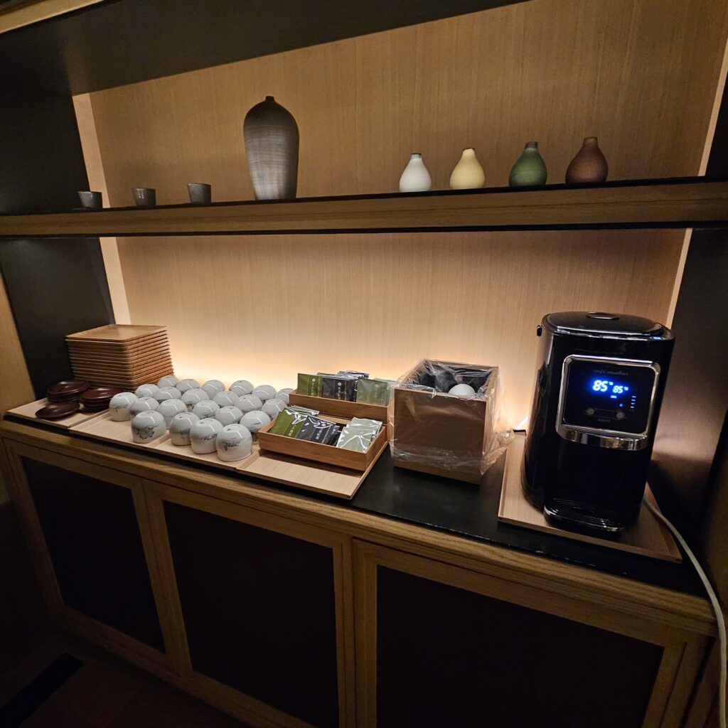 Roku Kyoto Tea Lounge