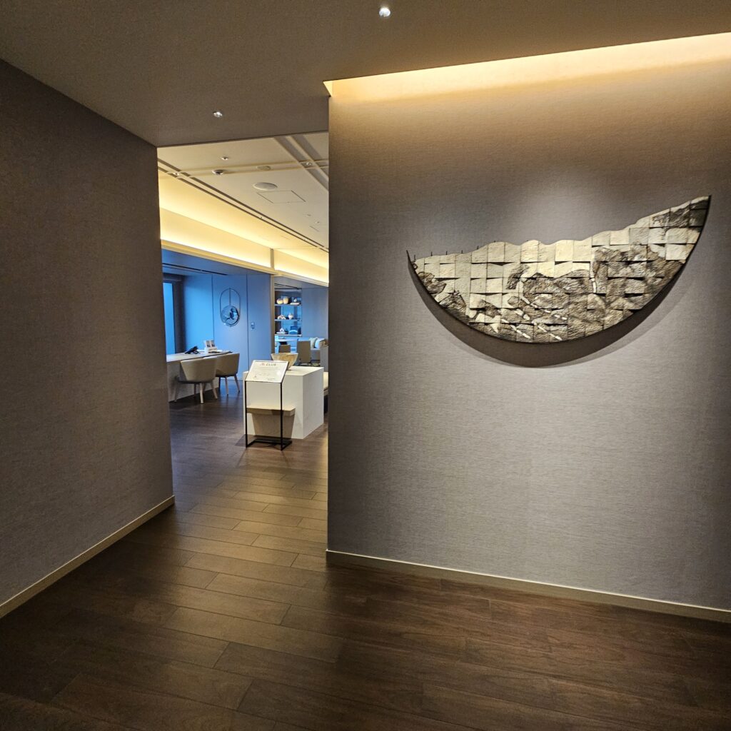 Nagasaki Marriott M Club Lounge Entry