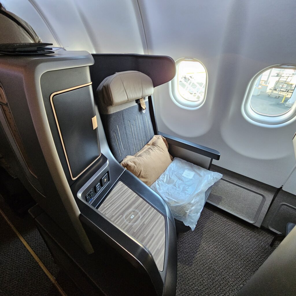 Review: Starlux Airlines A330-900neo Business Class (NRT-TPE)