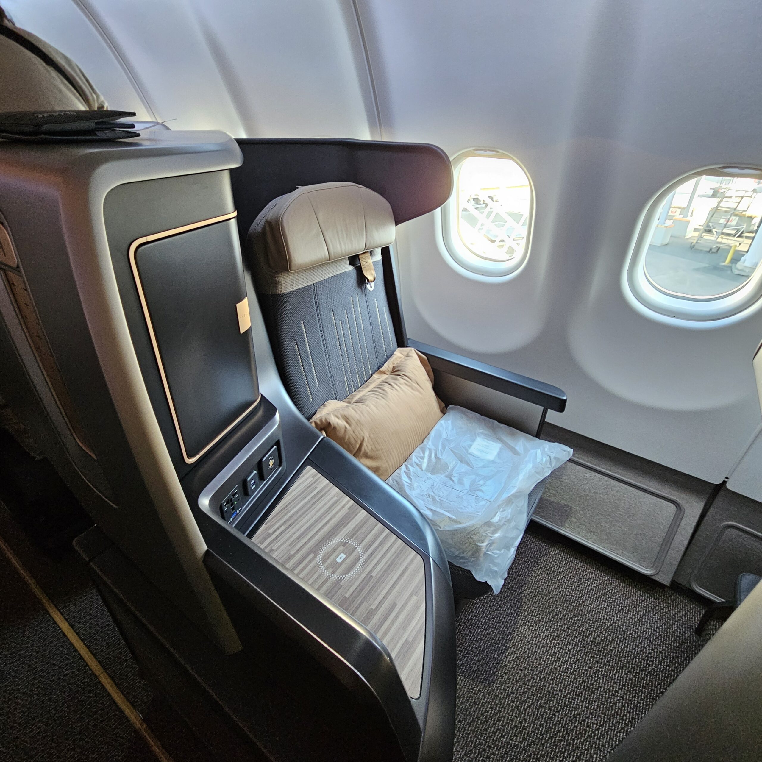 Starlux Airlines A330-900neo Business Class