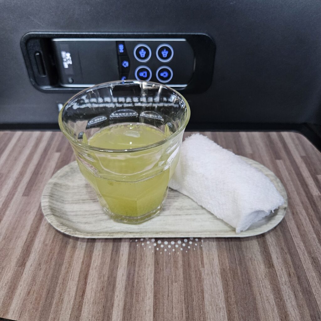 Starlux A330-900neo Business Class Pre-flight Drink