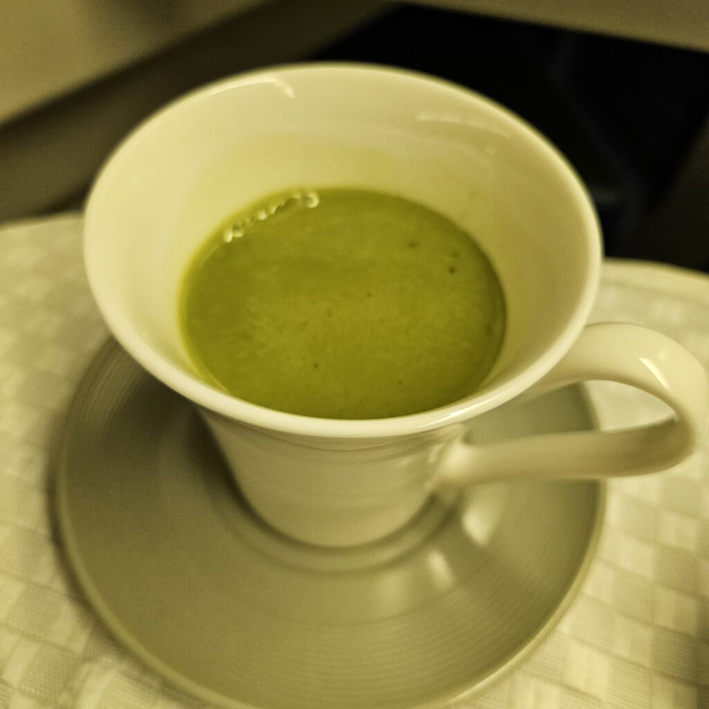 EVA Air Boeing 777 Royal Laurel Matcha Milk Tea