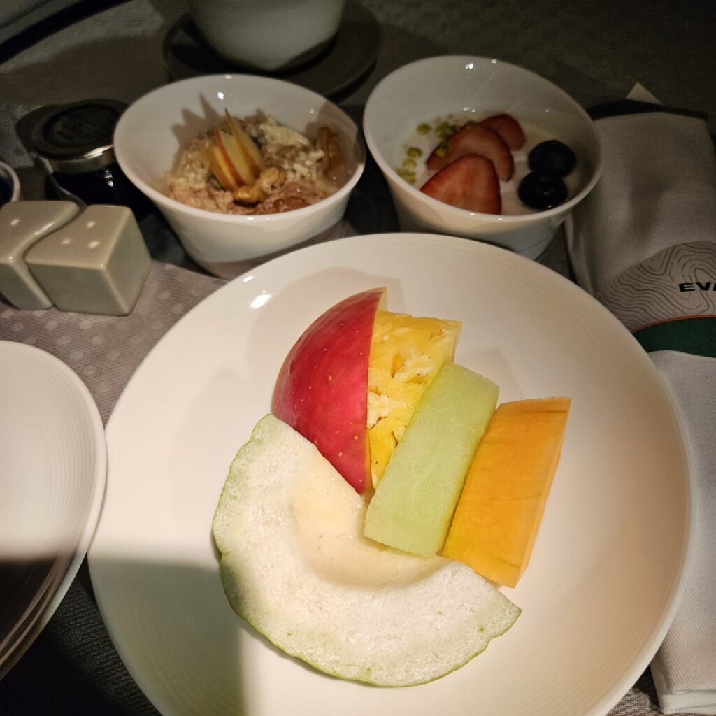 EVA Air Boeing 777 Royal Laurel TPE-SFO Breakfast