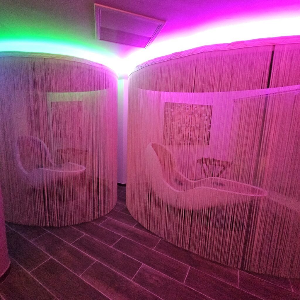 Crowne Plaza Borjomi Tranquility Pods (4 Senses Lounge)