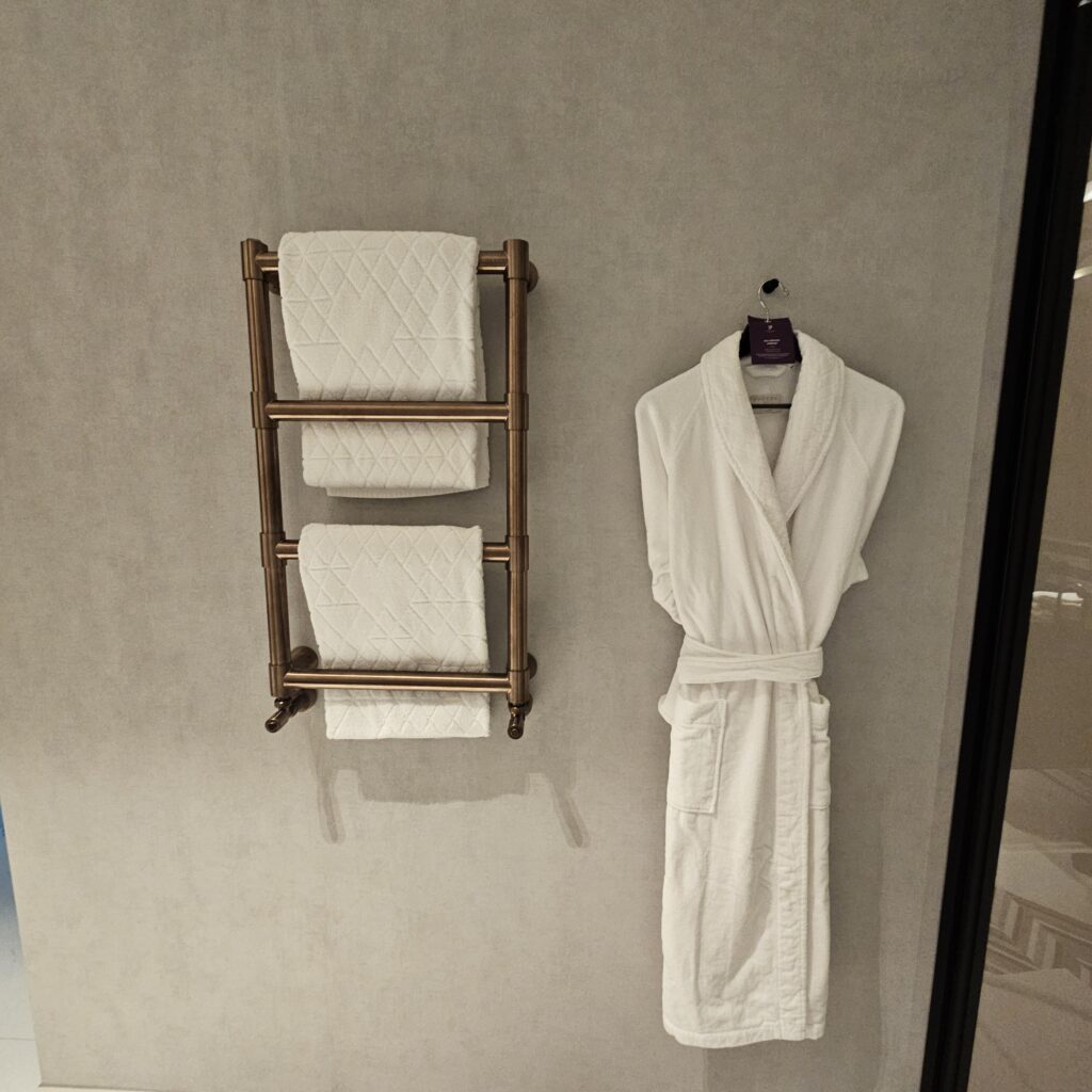 Paragraph Freedom Square Tbilisi Premium Suite Bathrobe and Towel Heater