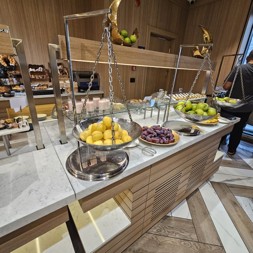 InterContinental Baku Khamsa Restaurant Breakfast Fruits