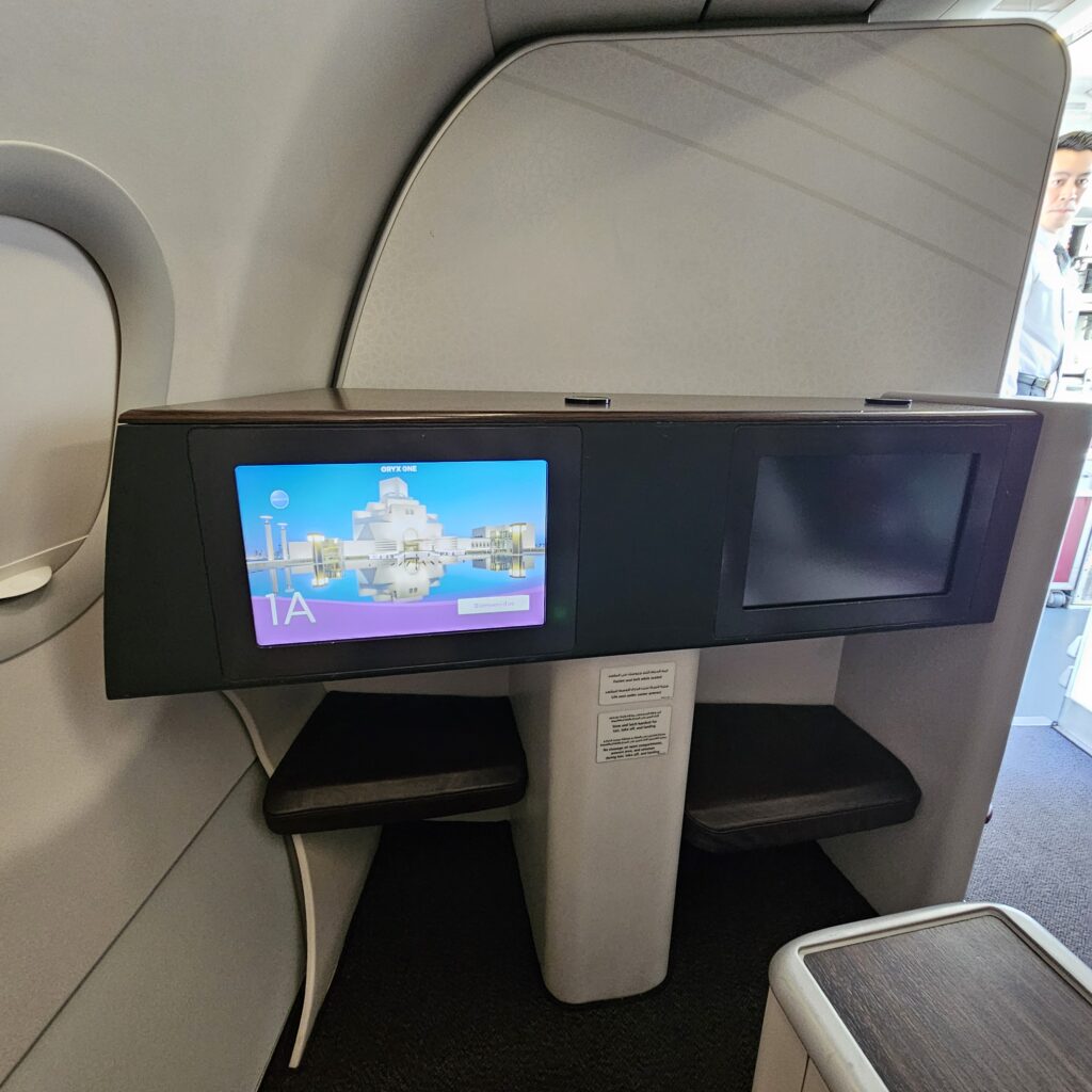 Qatar Airways Airbus A320 Business Lie Flat Entertainment Screen