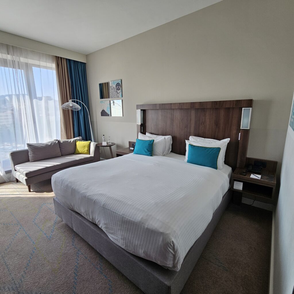 Courtyard by Marriott Sarajevo Business Guest Room King Bed